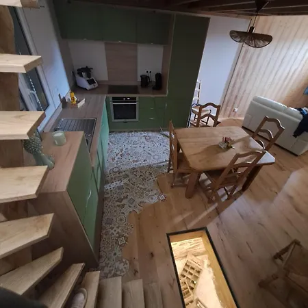 Les Goelettes A 250 M De La * Barneville-Carteret