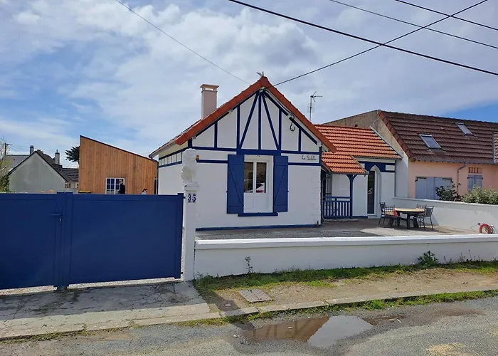 Les Goelettes A 250 M De La Feriehus *